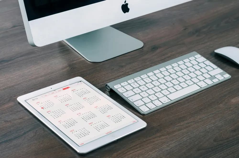 ¿Cómo organizar el calendario laboral y vacaciones sin morir en excels?